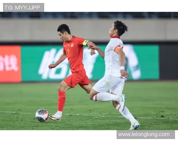 中国足球队精彩瞬间视频集锦展现球队拼搏精神与团结力量